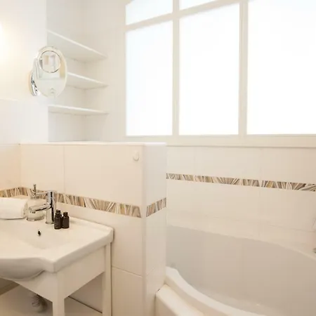 Three Bedroom For 10 People Next To Wenceslas Square